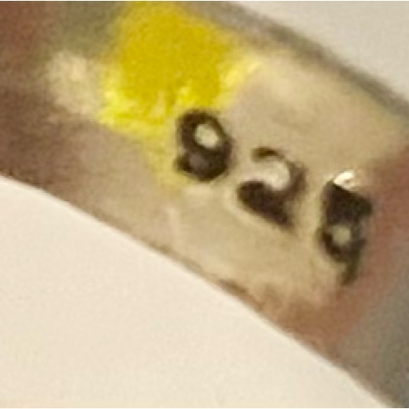 Women’s Large Sterling Silver Ring Gorgeous Blue And Green Stones Size 7 - Picture 4 of 4